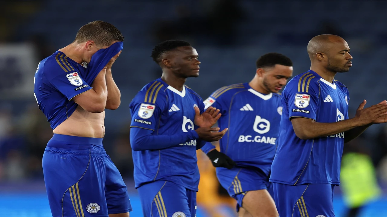 من معجزة 2016 إلى حافة الهاوية.. كيف سقط ليستر سيتي خلال 10 سنوات؟ | رياضة